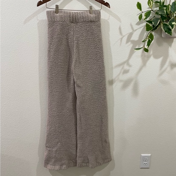SKIMS Cozy knit pants small/medium - Picture 2 of 5